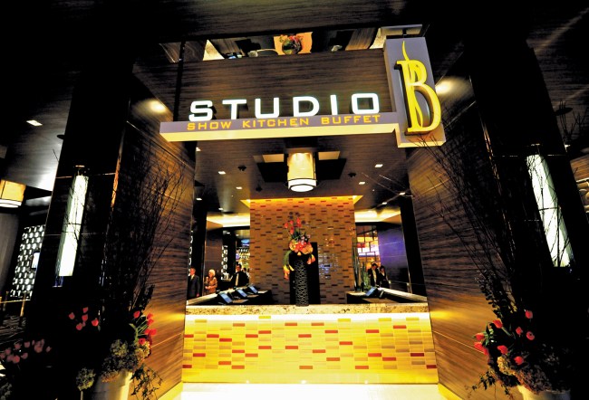 M-Resort-Studio-B-Buffet-3